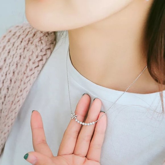 14k Gold Bow Pearl Diamonds Sterling Silver Necklace - Picture 5 of 9